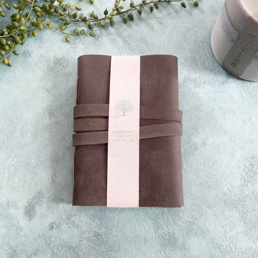 A6 Handmade Leather Notebook in Gift B'/