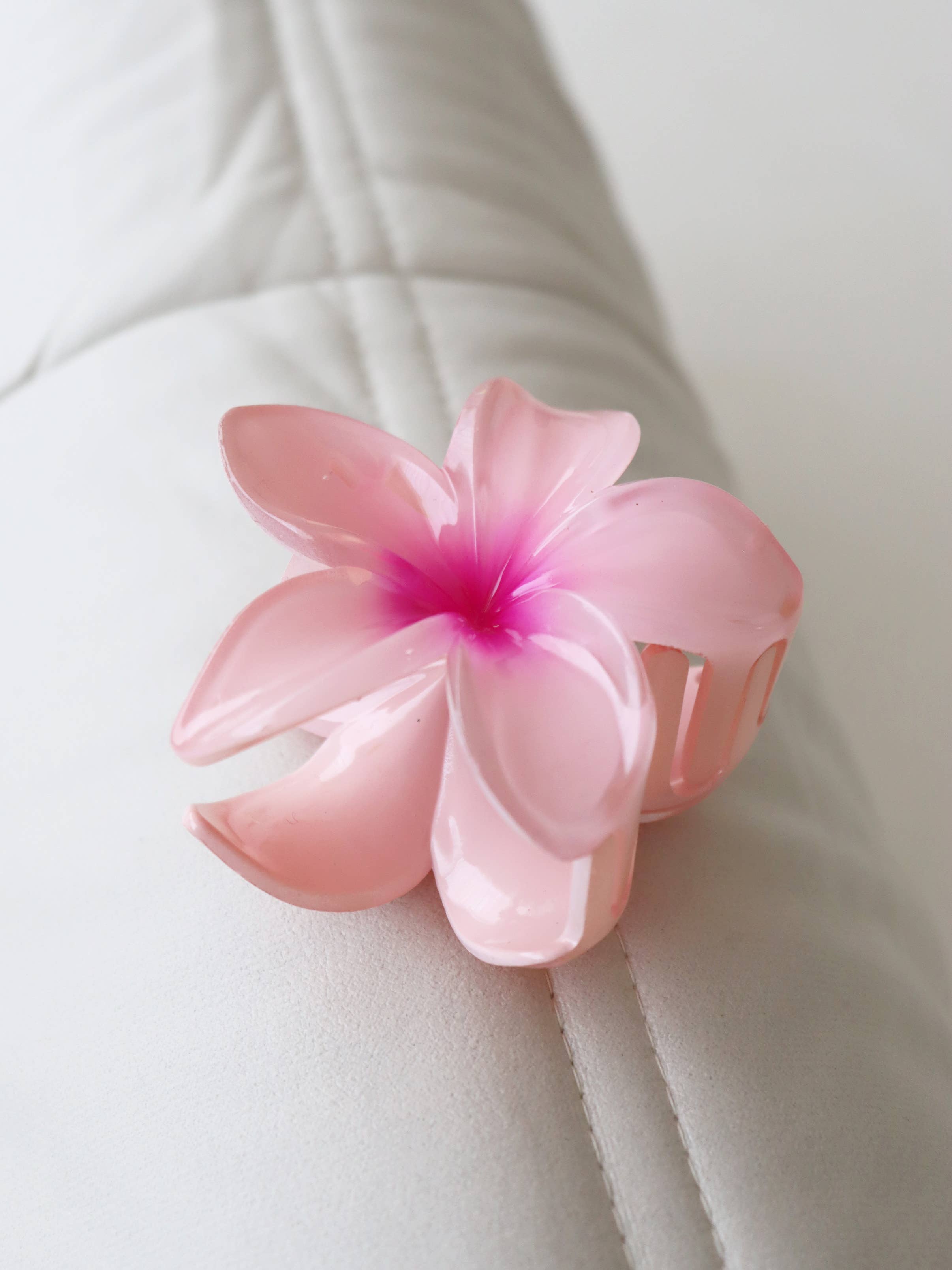 Aloha Flower Claw Clip (5cols)