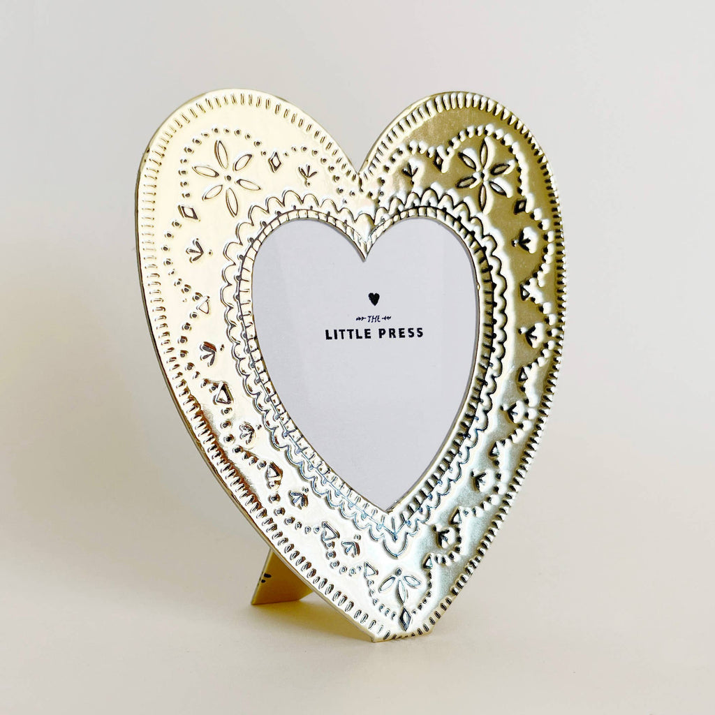 Faux Tin ~ Heart travel/desk frame ~ gold