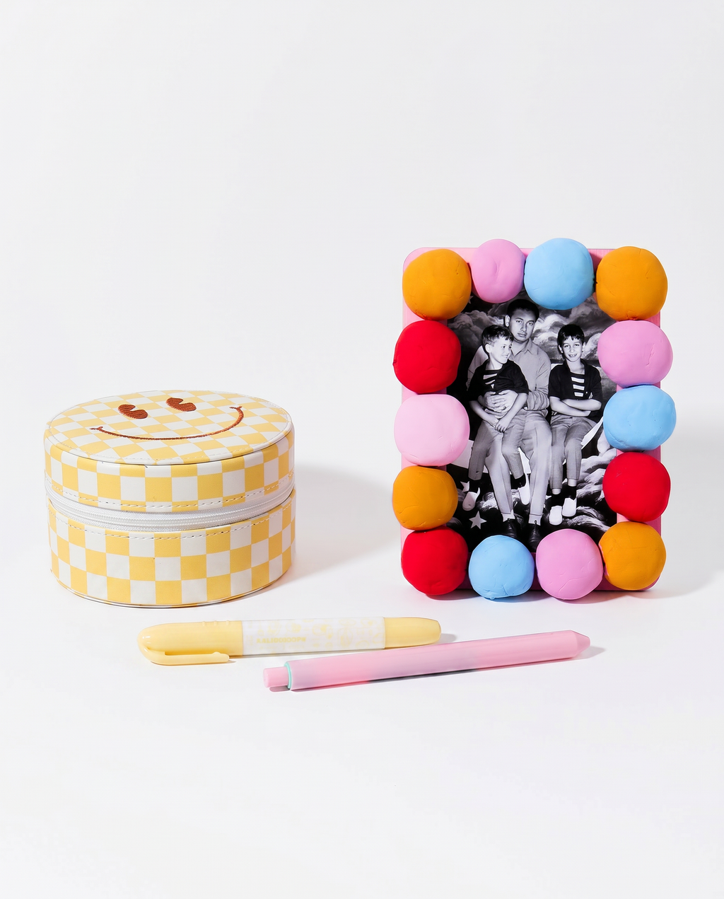 Make Your Own Air Dry Clay Frame