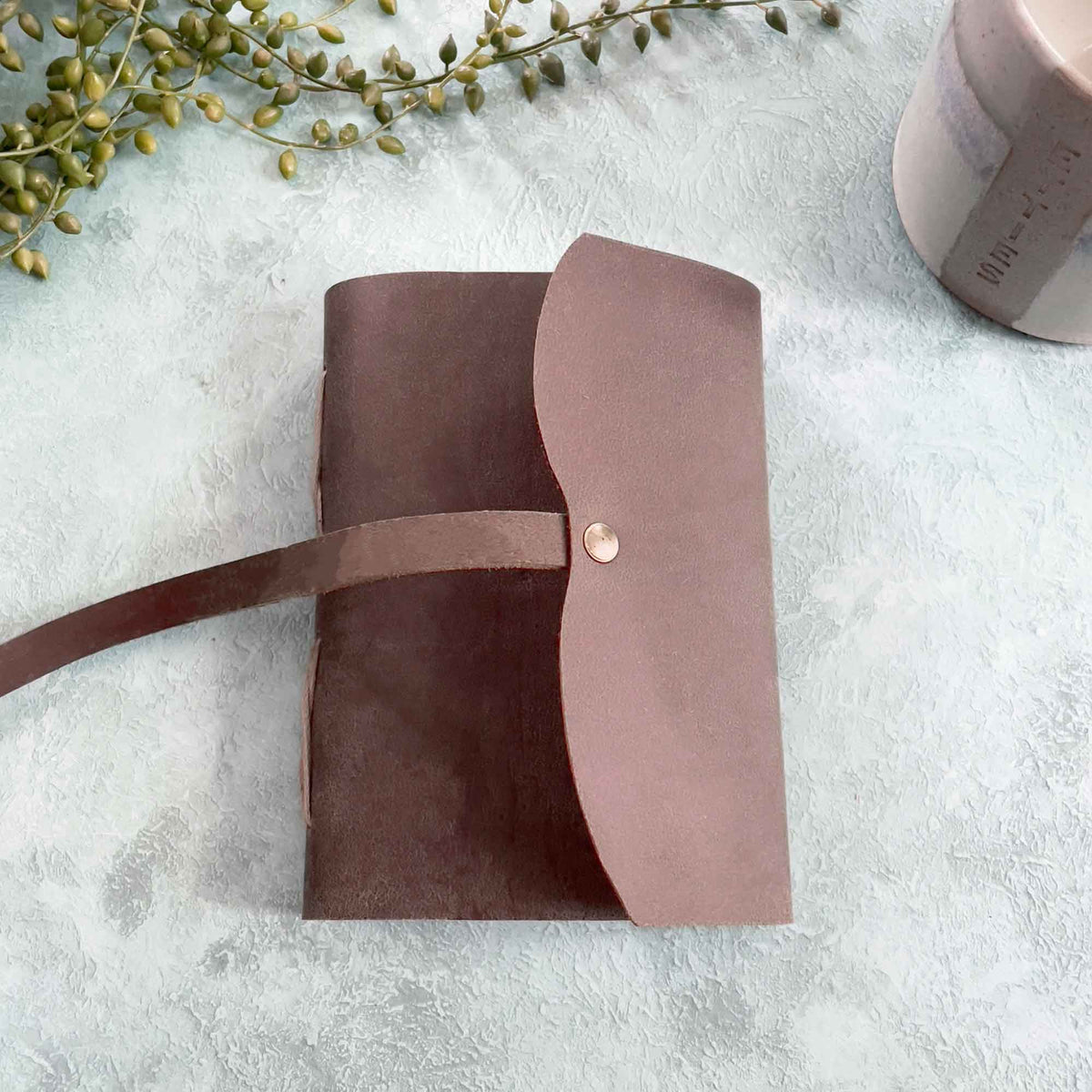 A6 Handmade Leather Notebook in Gift B'/