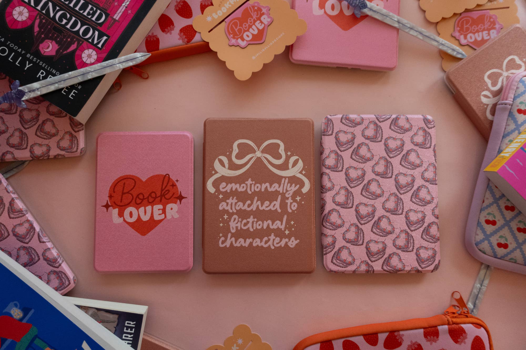 Heart Cakes Kindle Case