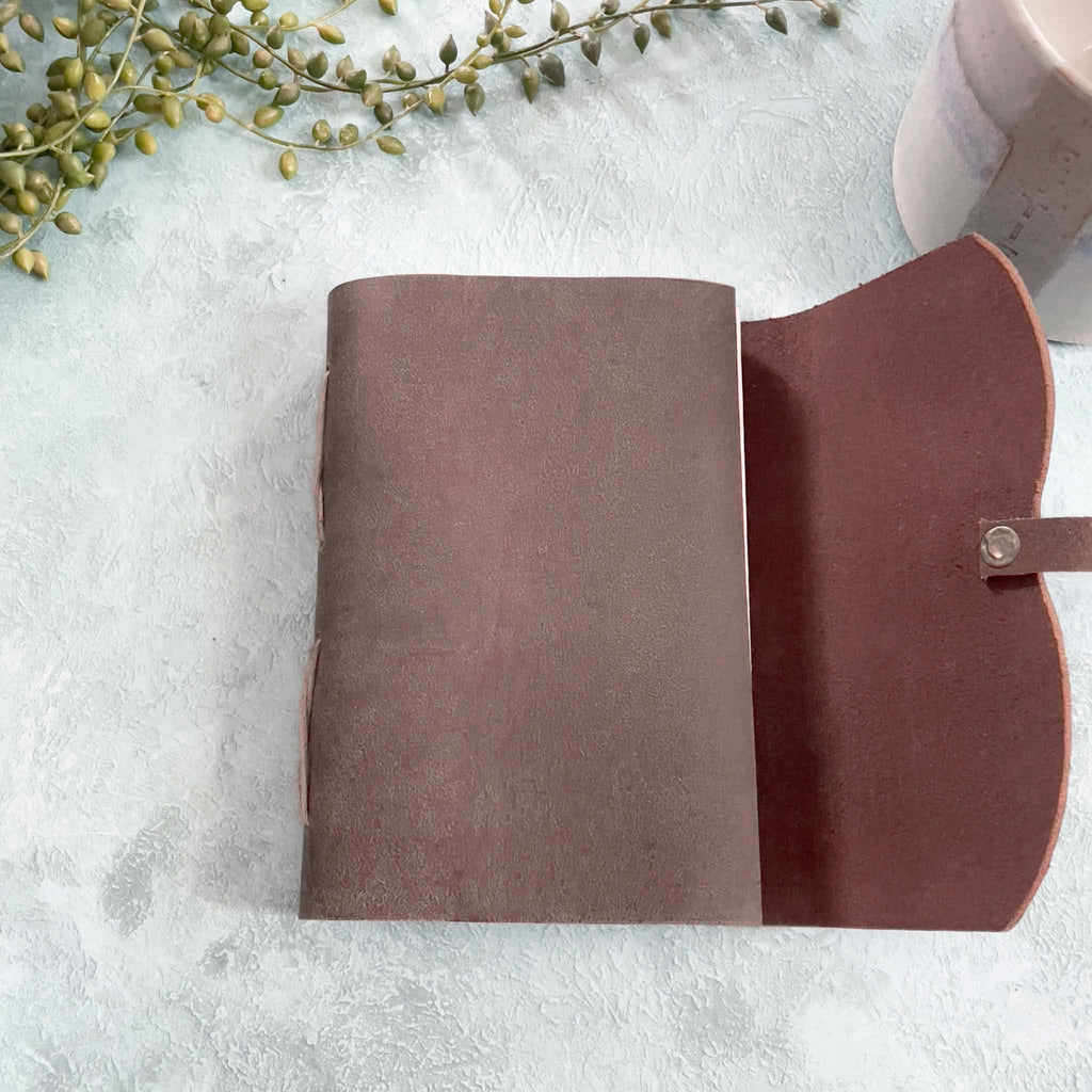 A6 Handmade Leather Notebook in Gift B'/