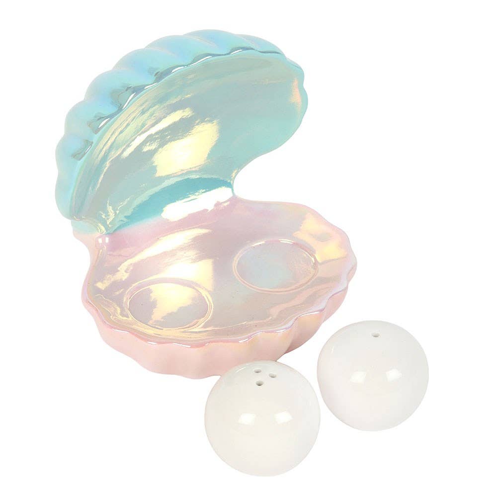 Clam Shell Salt and Pepper Shakers