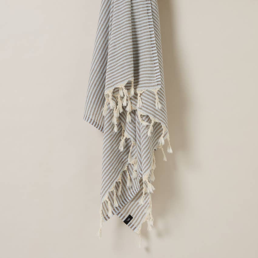 Noosa Towel - Cocoa/Powder Blue